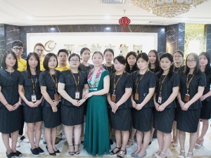 Association of elegant appearance